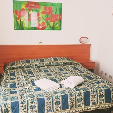 Hotel Miramonti クラヴィエーレ エクステリア 写真