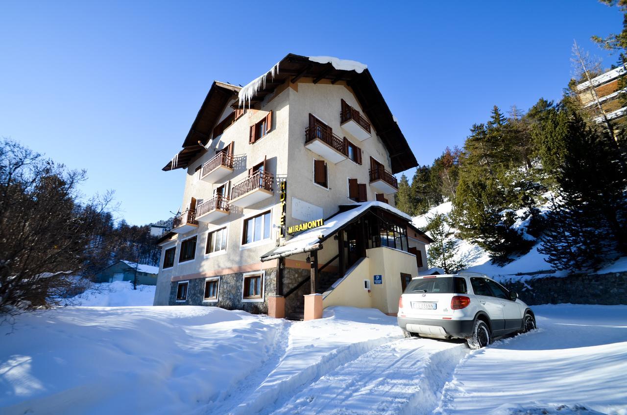 Hotel Miramonti クラヴィエーレ エクステリア 写真