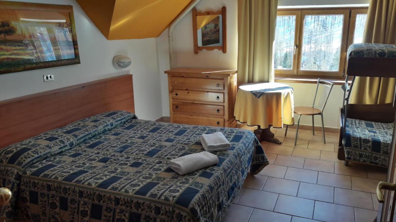 Hotel Miramonti クラヴィエーレ エクステリア 写真